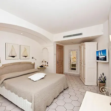 Holiday home Vip Class Villa, 12 People With A Luxurious Pool And Mountain And Sea Views