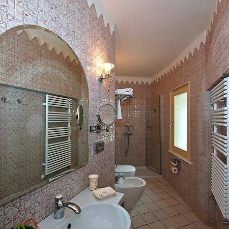 Vip Class Villa, 12 People With A Luxurious Pool And Mountain And Sea Views Positano